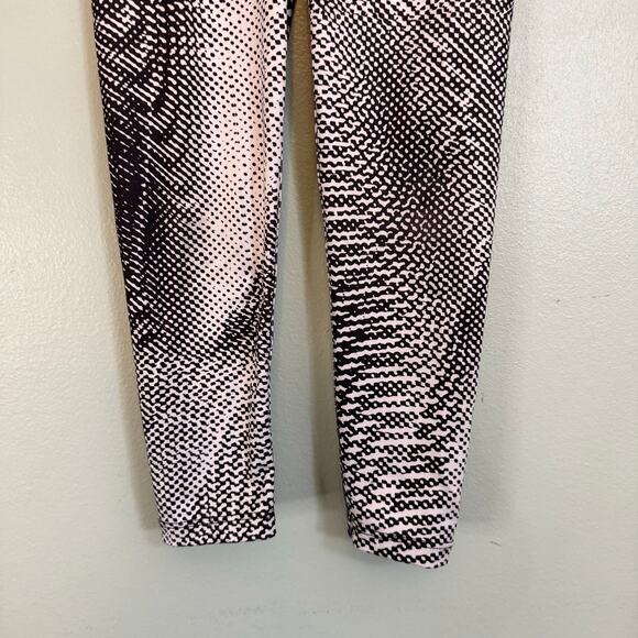 Nike Dri-Fit Leggings Kids Girls S 4-5 Years Gray Geometric Activewear Workout - Picture 4 of 7